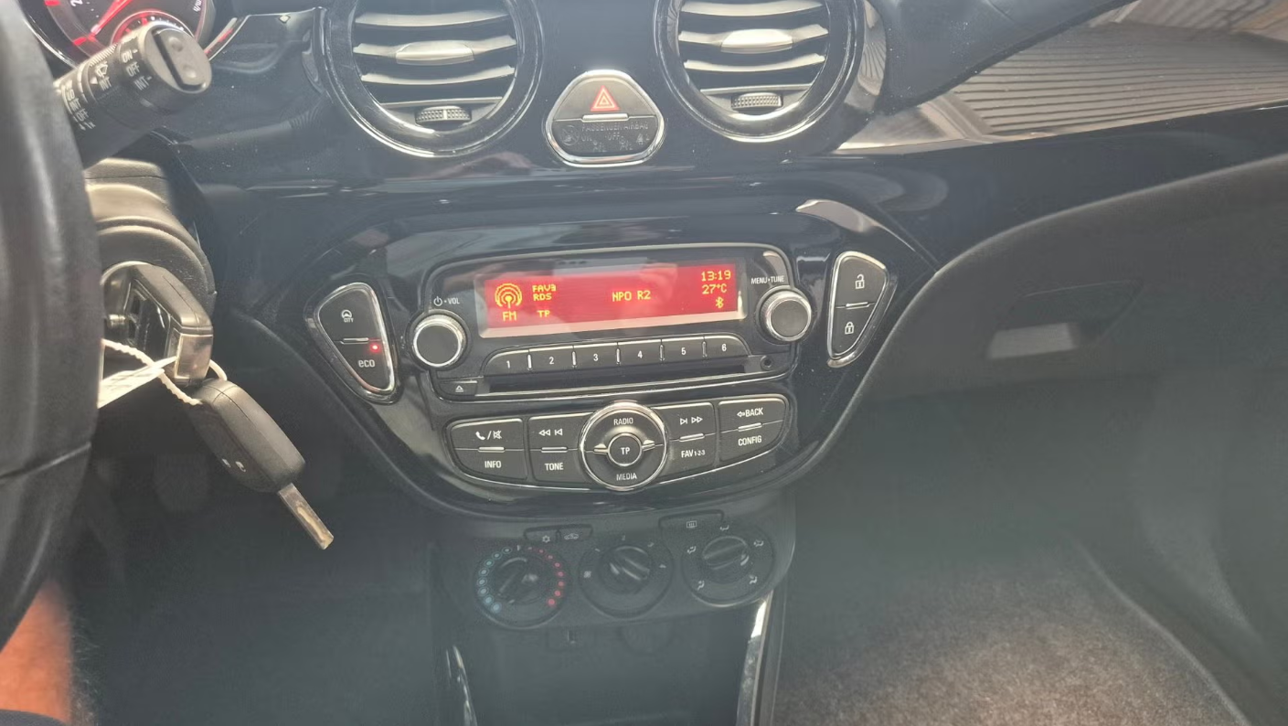 Opel ADAM 1.2I Jam 148048 Km Inruil Mogelijk foto 7