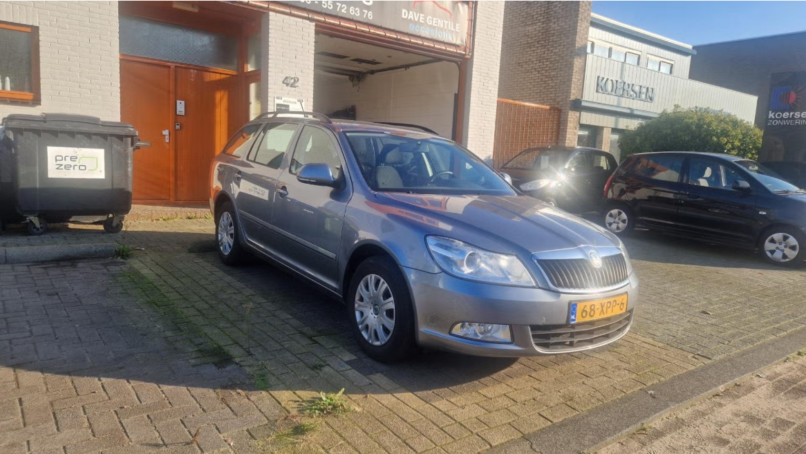 Skoda Octavia Combi, 1.2 TSI Ambition Apk tot 28-10-2026 Inruil Mogelijk foto 2