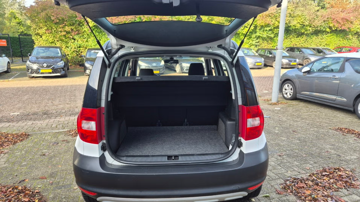 Skoda Yeti 1.2 TSI Active Plus (Eerste Eigenaar.) foto 7