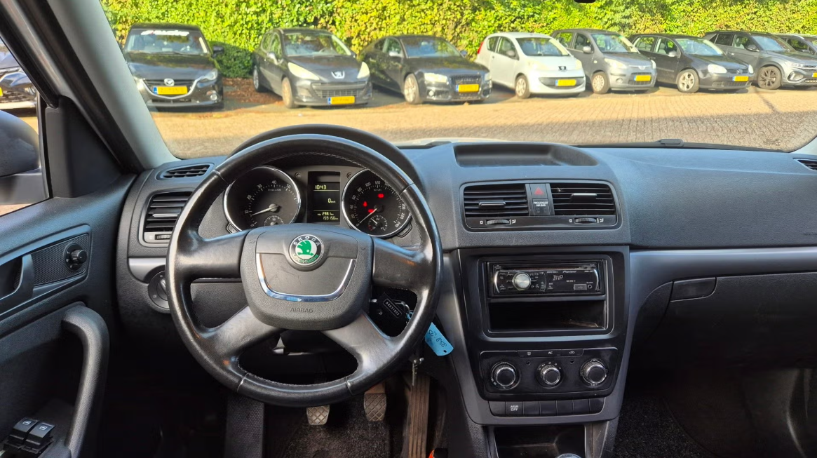 Skoda Yeti 1.2 TSI Active Plus (Eerste Eigenaar.) foto 9