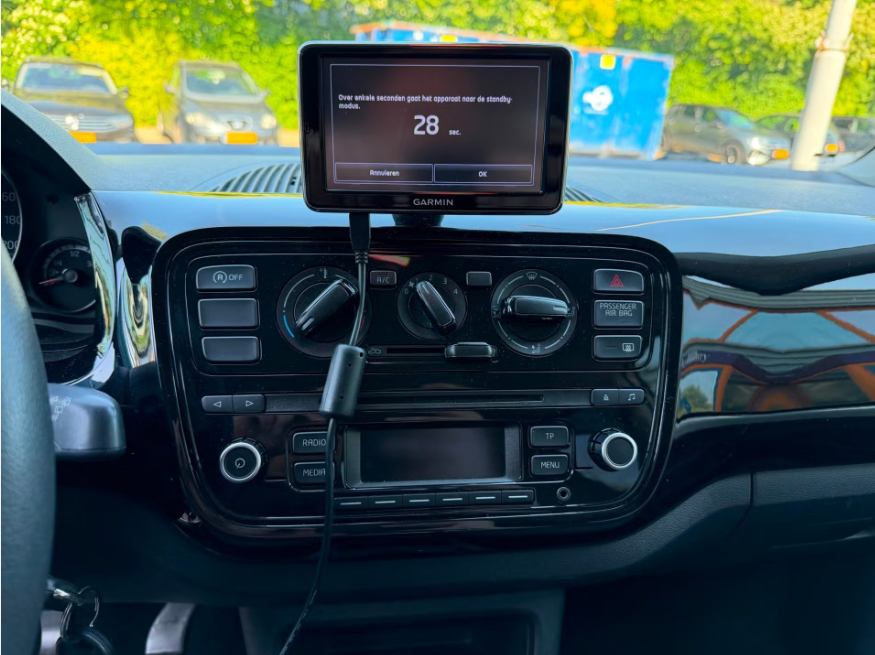 Volkswagen Up foto 11